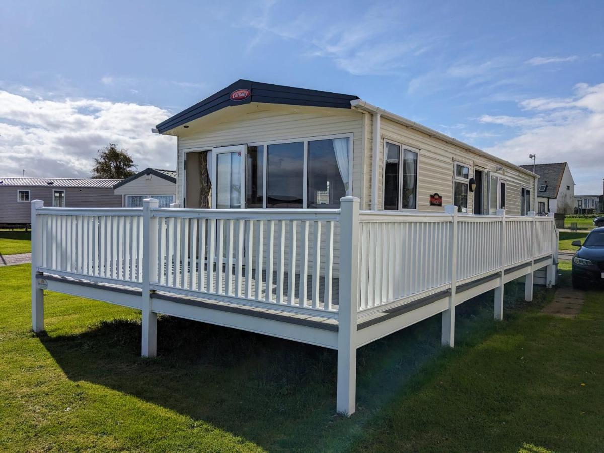 Beautiful Pet Friendly Southerness Caravan With Sea View & Decking Area Mainsriddle Extérieur photo